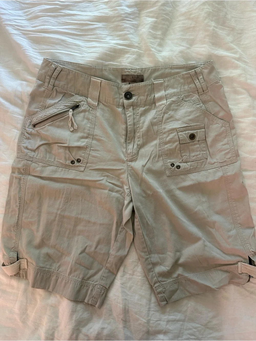 Women's Light Khaki Cargo Shorts with Utility Pockets